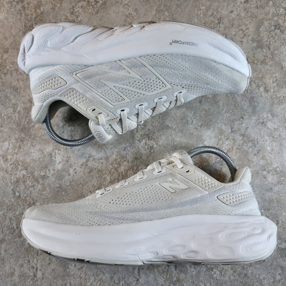 New Balance Fresh Foam 1080V13 Running Shoes Womens 8.5 Beige White W1080W13 - Picture 5 of 9